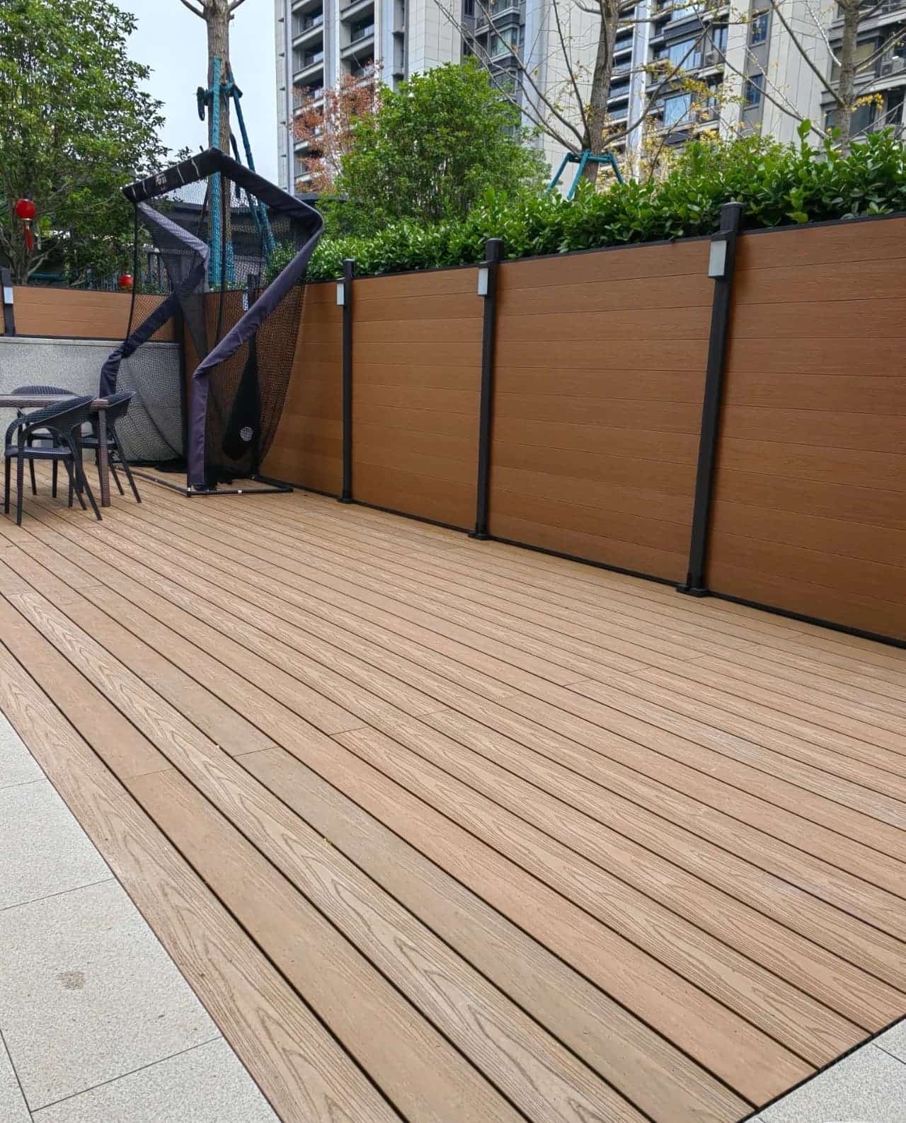 capped-composite-decking-low-maintenance