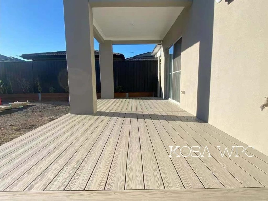 Co-extruded decking for terrace